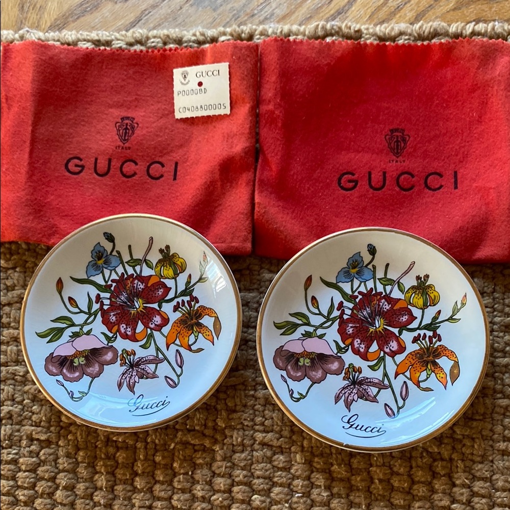 Vintage Gucci Floral plates